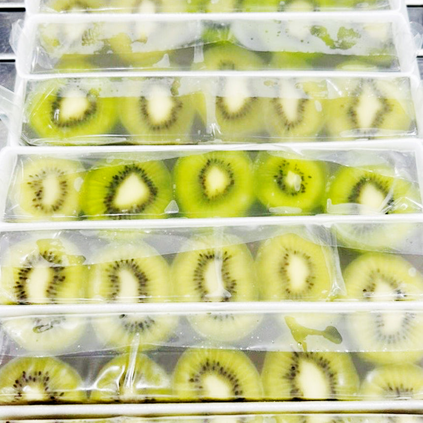 【完売御礼♪】グリーンキウイあんみつかん